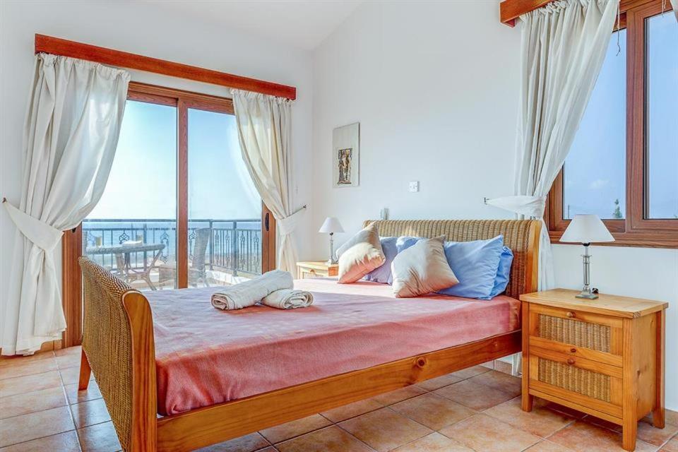 Argaka Beachfront Villa Paphos Exterior foto